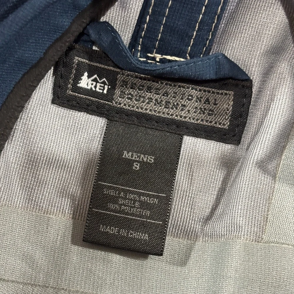 REI Co-Op Rain Jacket Mens Small Nylon‎ Full Zip Outdoors Rain Coat
